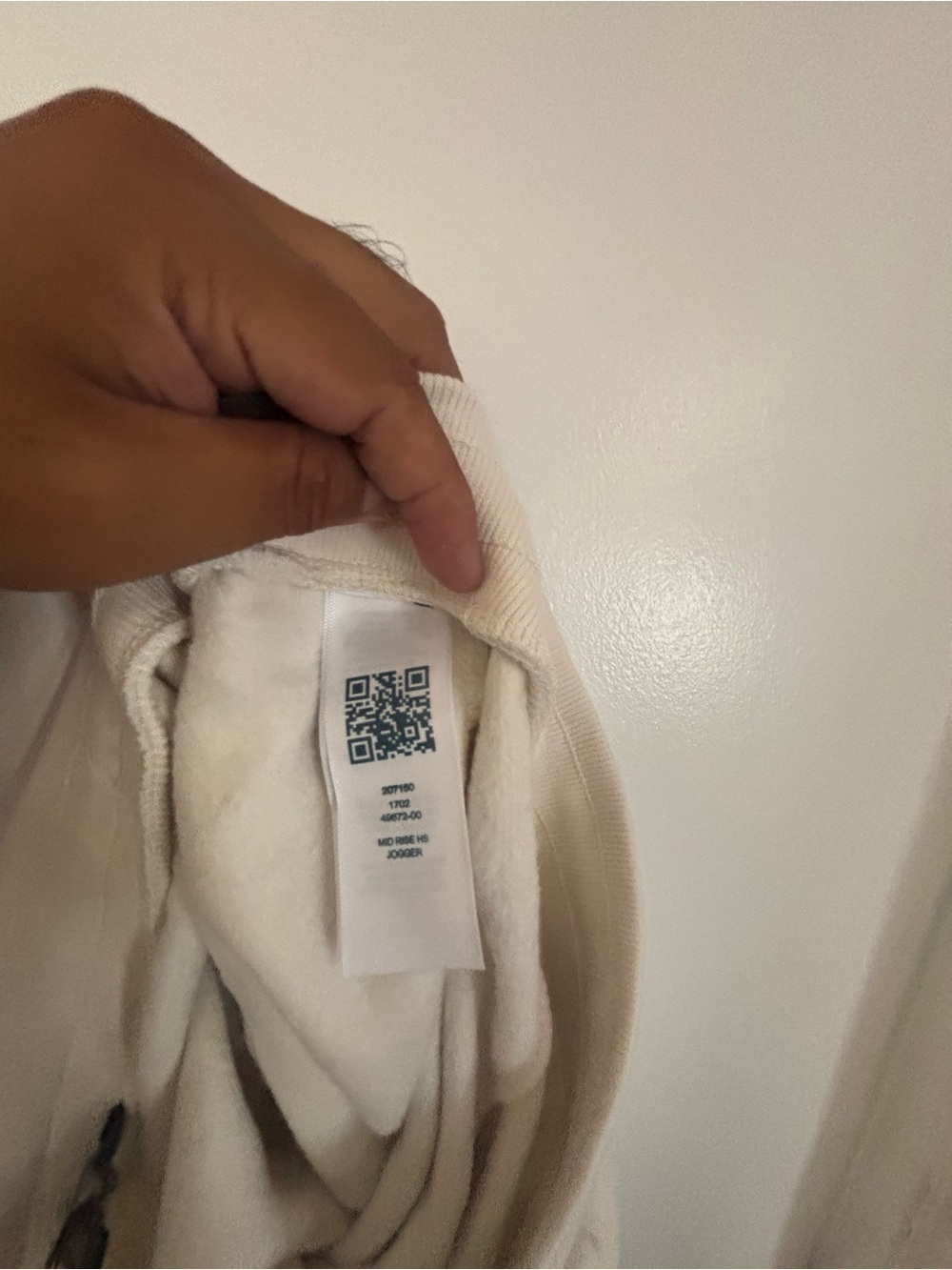 True Religion Men’s Cream Sweatpants with Gold Logo has couple stains easy Oxi - Picture 6 of 6